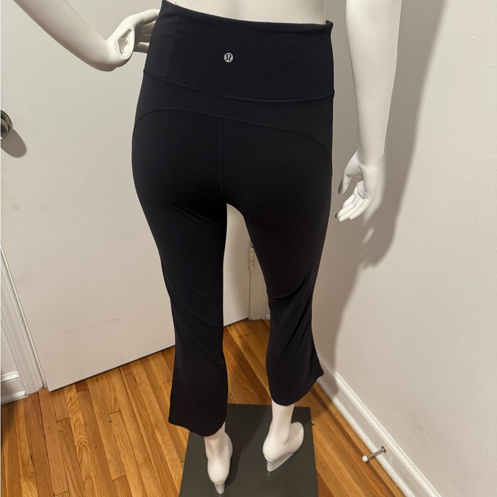 Lululemon Athletica Black Cropped Leggings